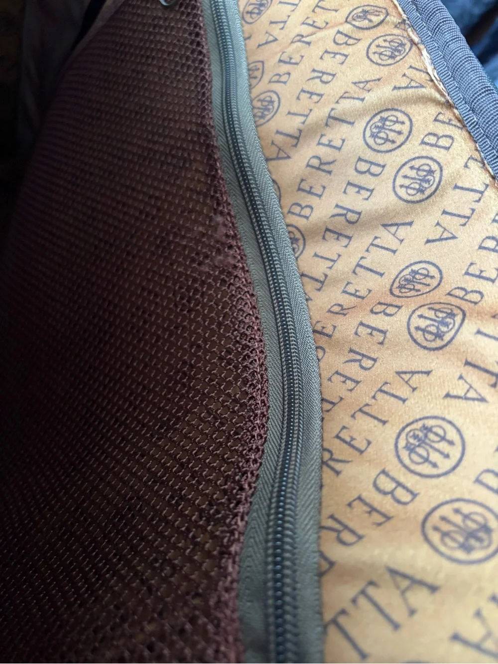 Beretta travel range shooting Men’s Brown Canvas & Leather Briefcase -